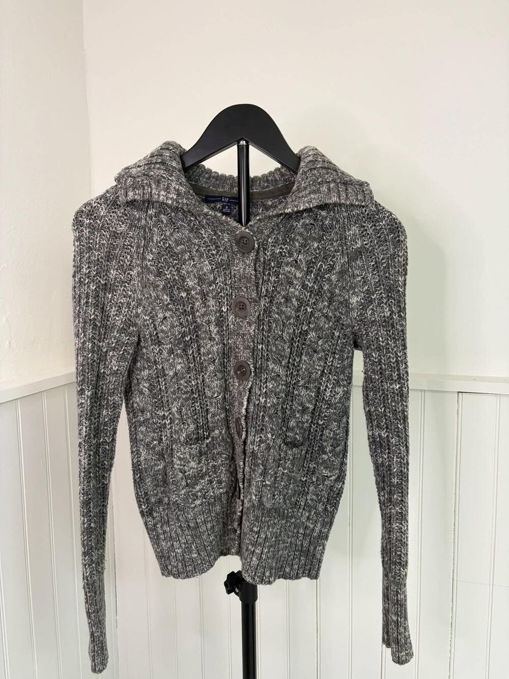 GAP Women’s Small Gray Cable Knit Hooded Cardigan